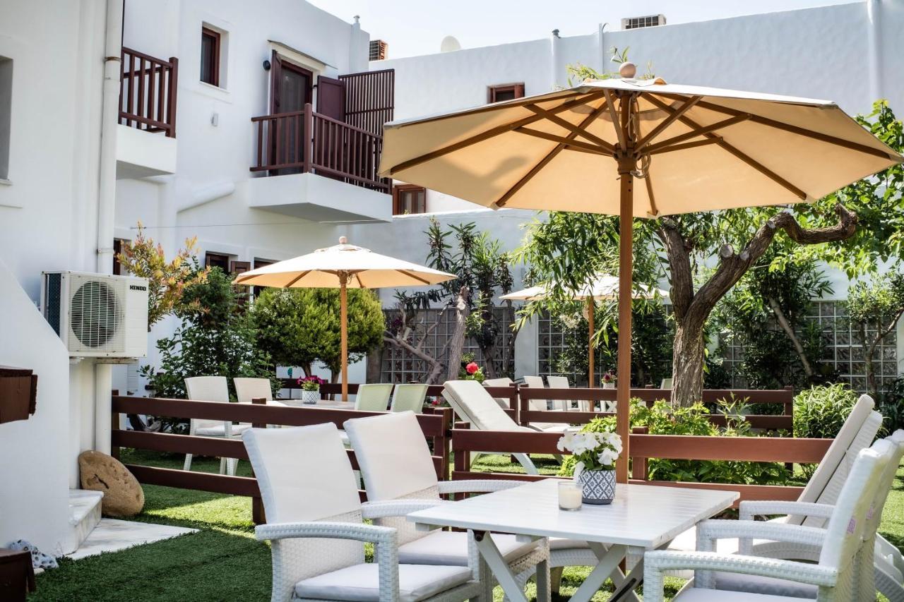 Maestralia Apartment Skyros Bagian luar foto