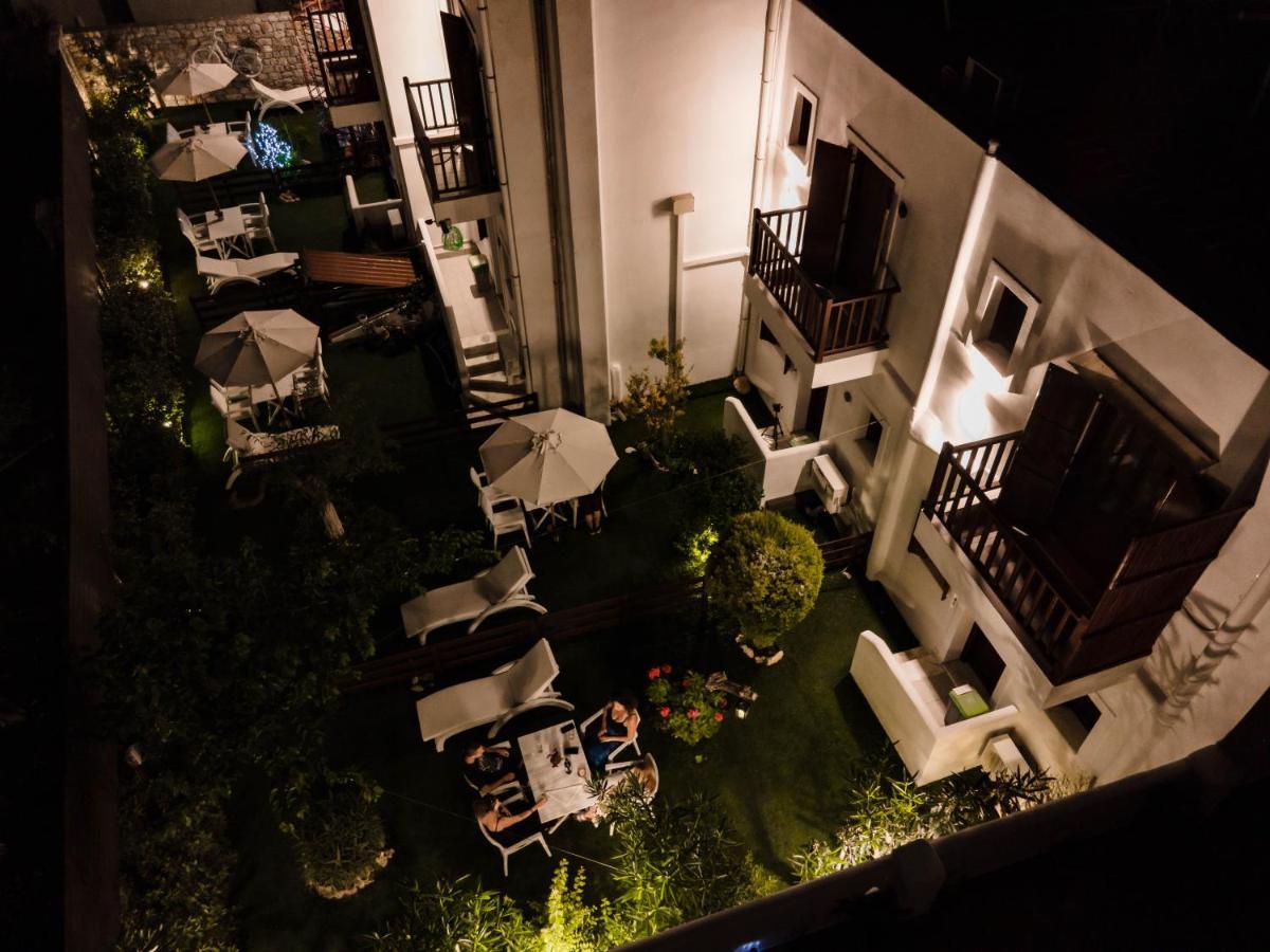 Maestralia Apartment Skyros Bagian luar foto