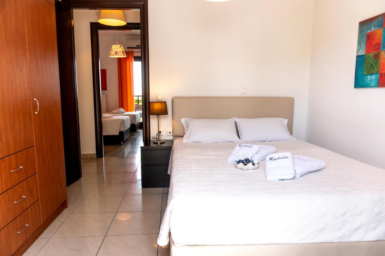 Maestralia Apartment Skyros Bagian luar foto