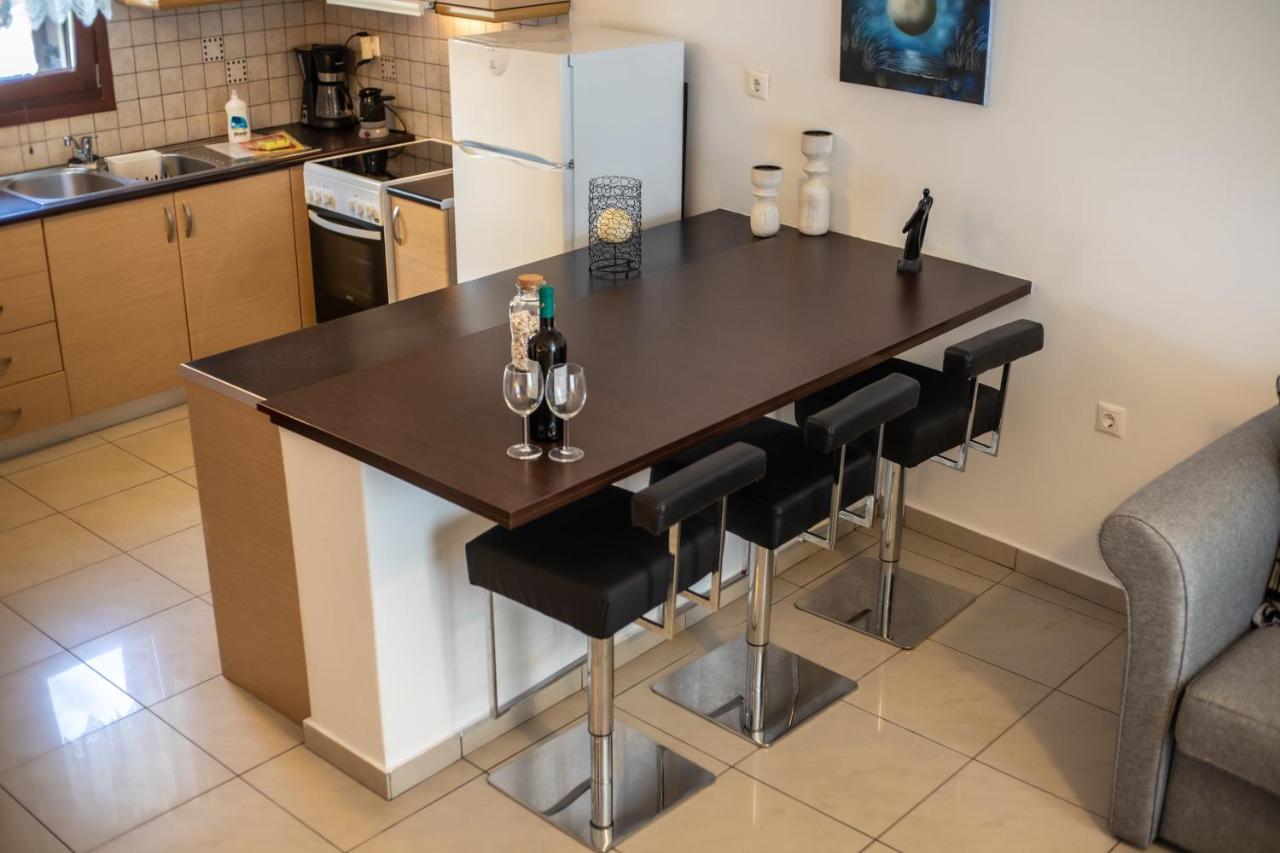 Maestralia Apartment Skyros Bagian luar foto