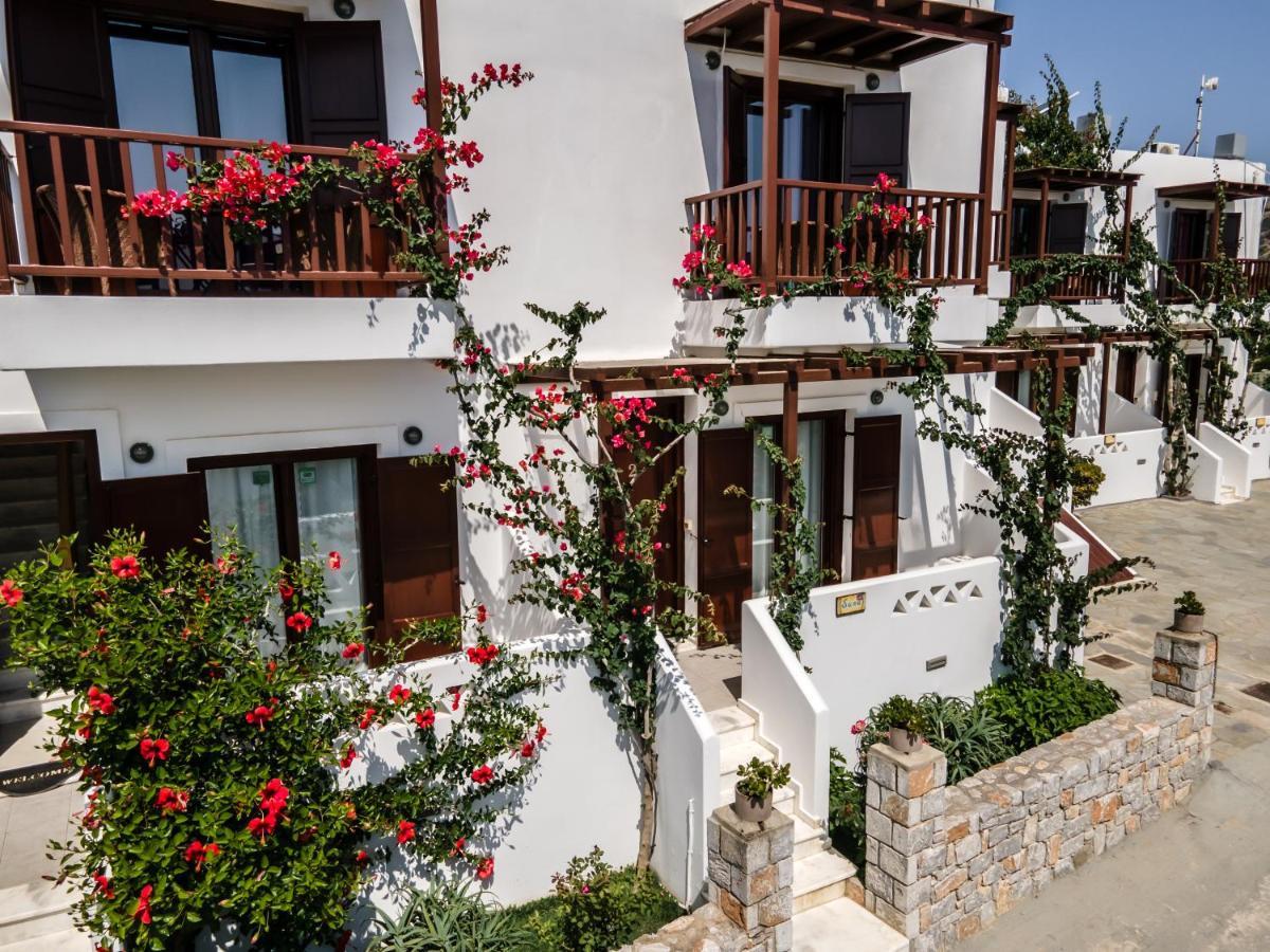 Maestralia Apartment Skyros Bagian luar foto