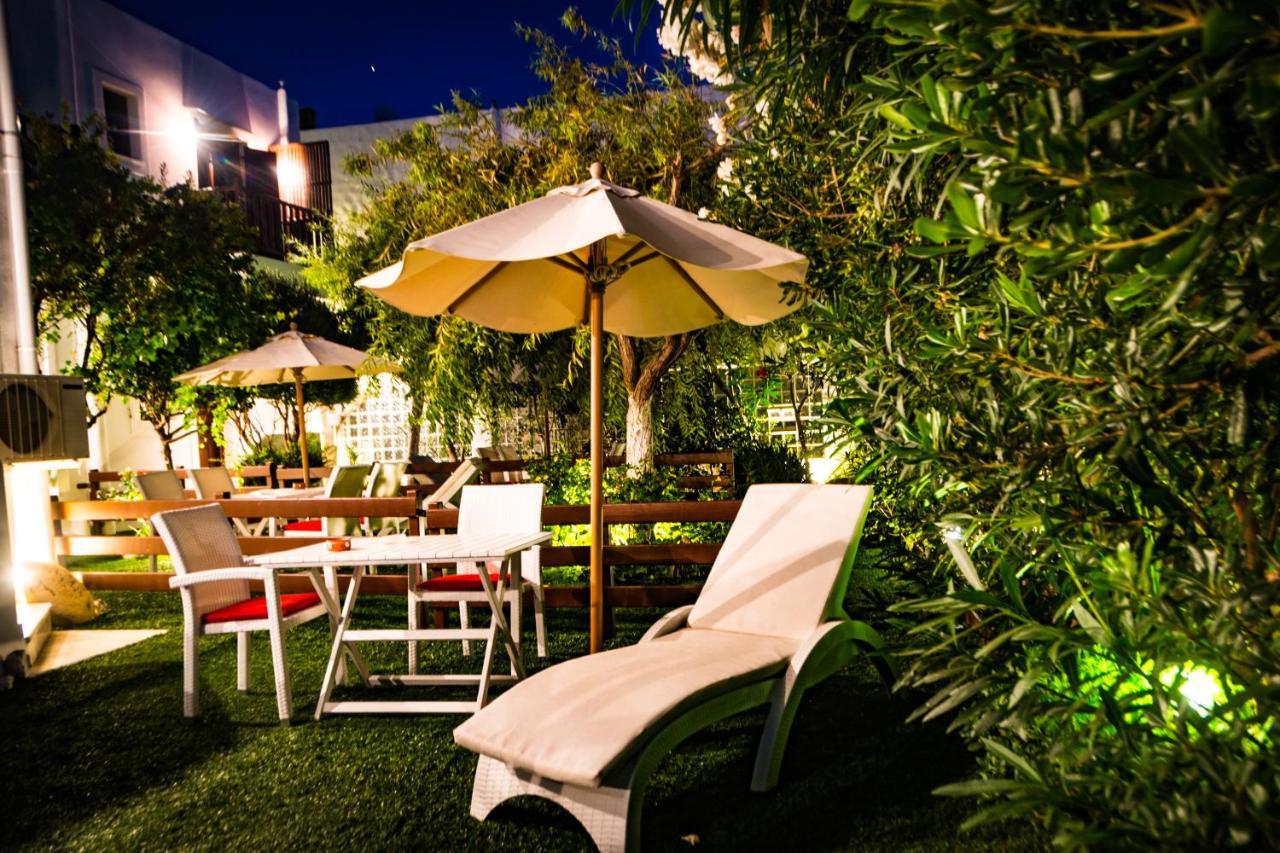 Maestralia Apartment Skyros Bagian luar foto